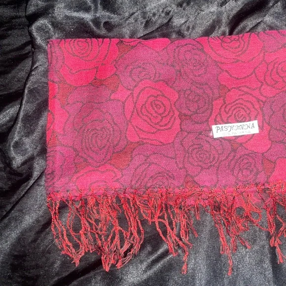 100% pashmina red black roses knit silk scarf wrap vintage genuine - Picture 2 of 5